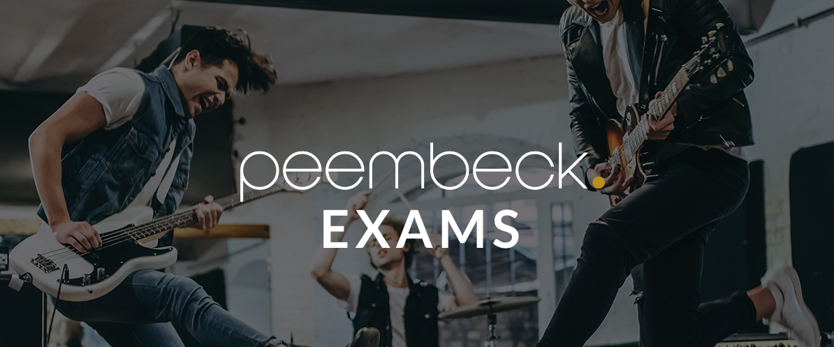 Bild mit Peembeck Exams Logo in der Mitte 